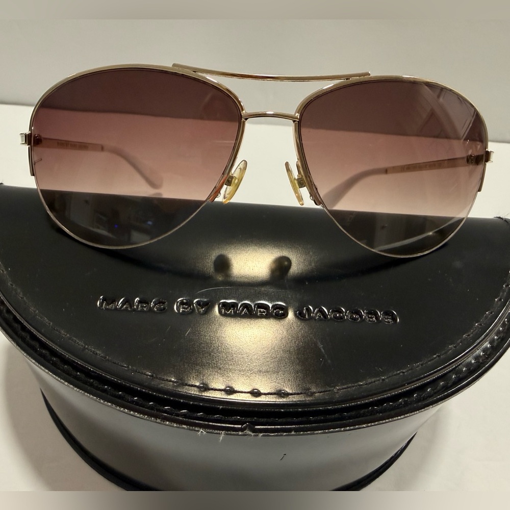 Marc by Marc Jacobs Women’s Rimless Aviators MMJ 119/S - Gold /White - Picture 10 of 15